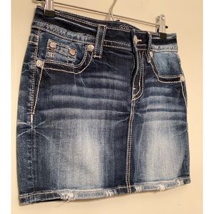 Miss Me mini skirt size 27